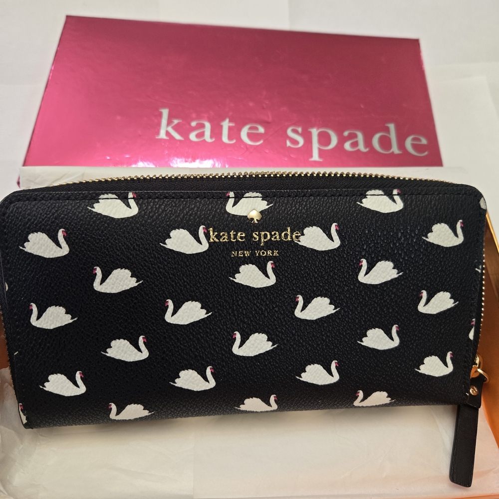 Kate Spade Bifold Black And White Swan Design Wallet - Picture 5 of 12